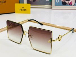 Picture of Fendi Sunglasses _SKUfw49840147fw